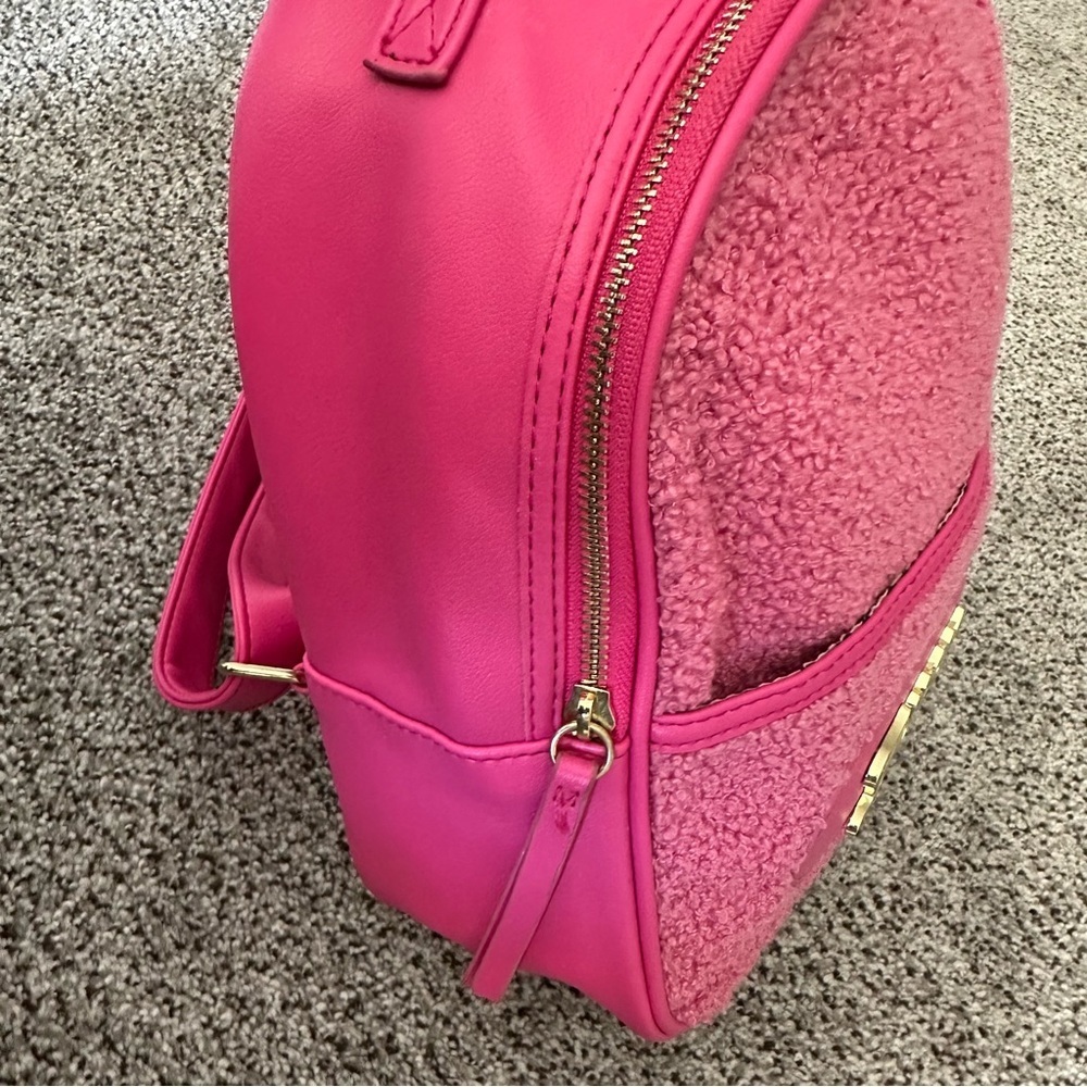 JUICY COUTURE Hot Pink Sherpa Backpack Logo Lining R $150 - Picture 8 of 16